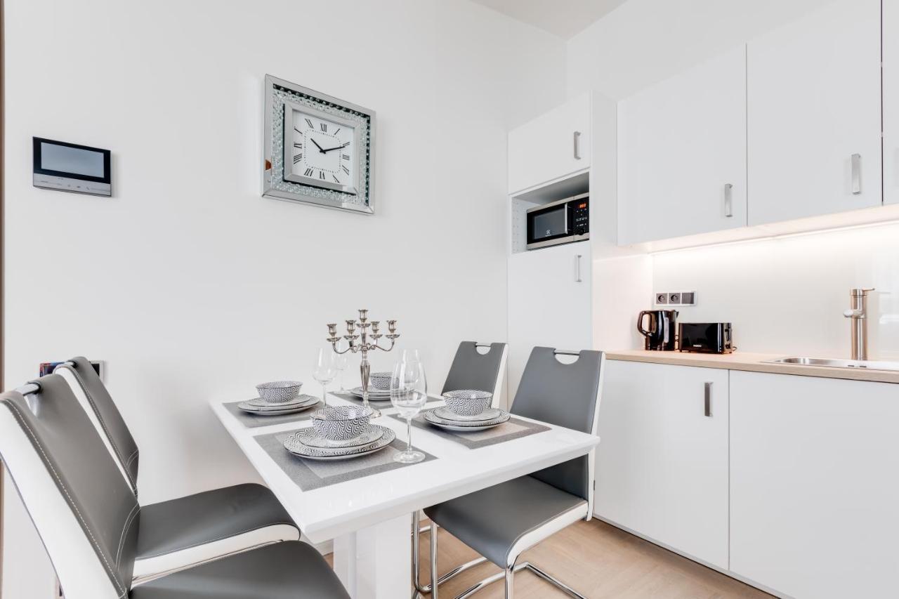 Royal Residence Apartments In The Heart Of Prag Exteriör bild