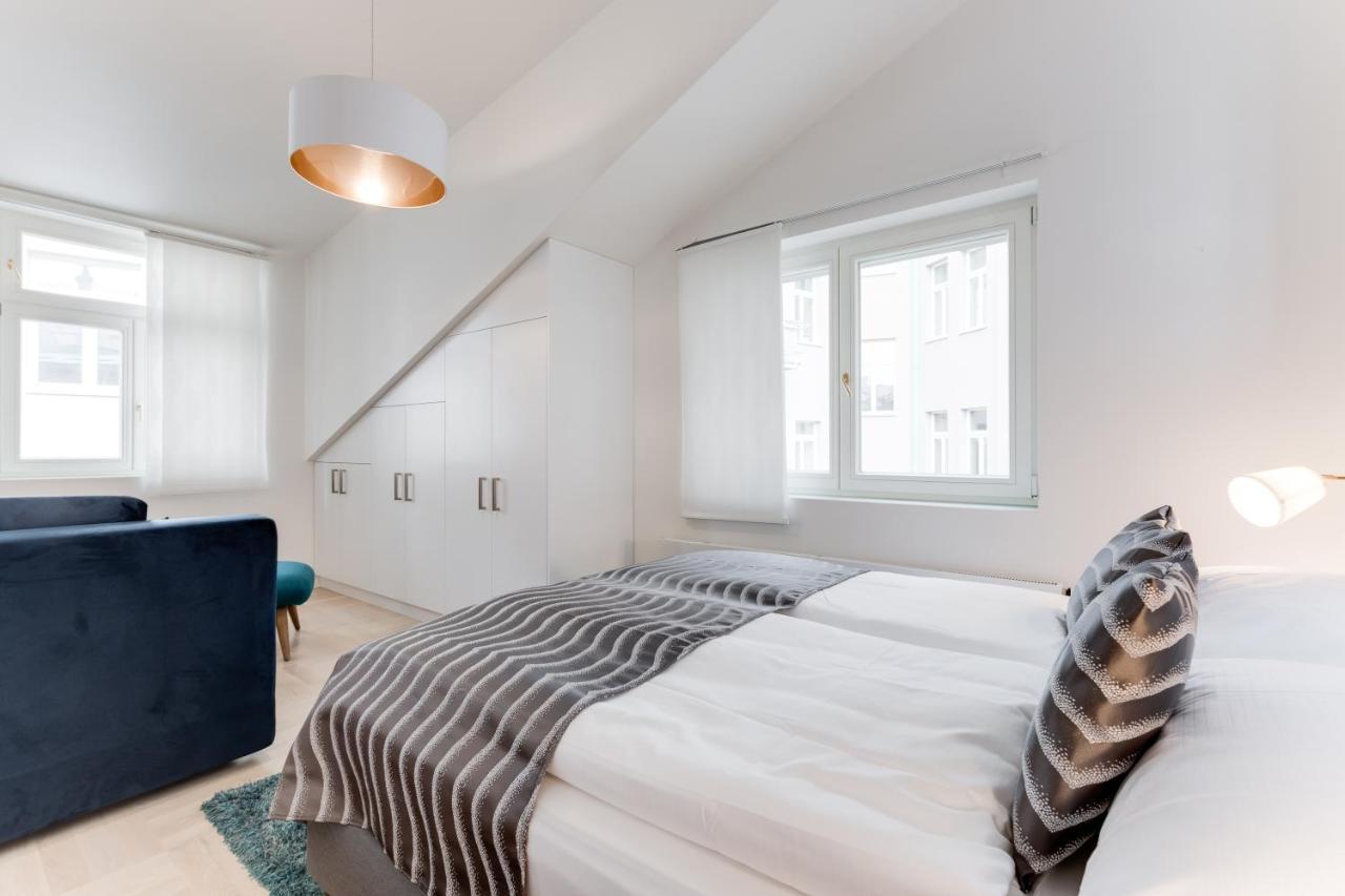Royal Residence Apartments In The Heart Of Prag Exteriör bild